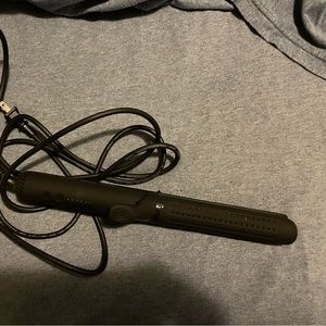 Lange Le Duo air flow curling iron